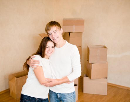 Local moving van service for home items and boxes