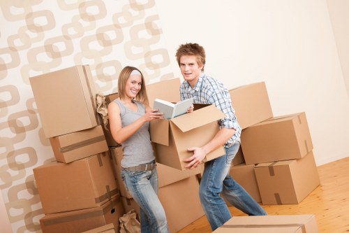 Local moving help for flats and houses in Purley